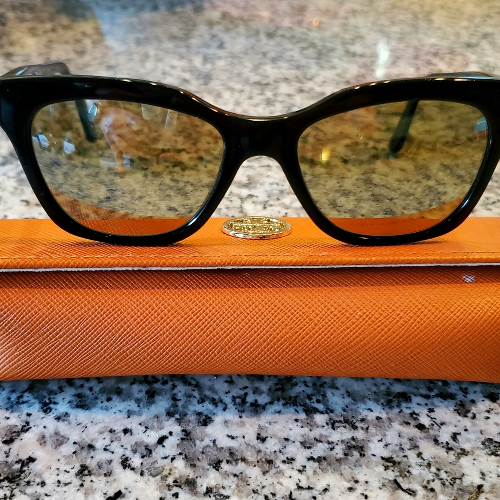 Women's Tory Burch glasses